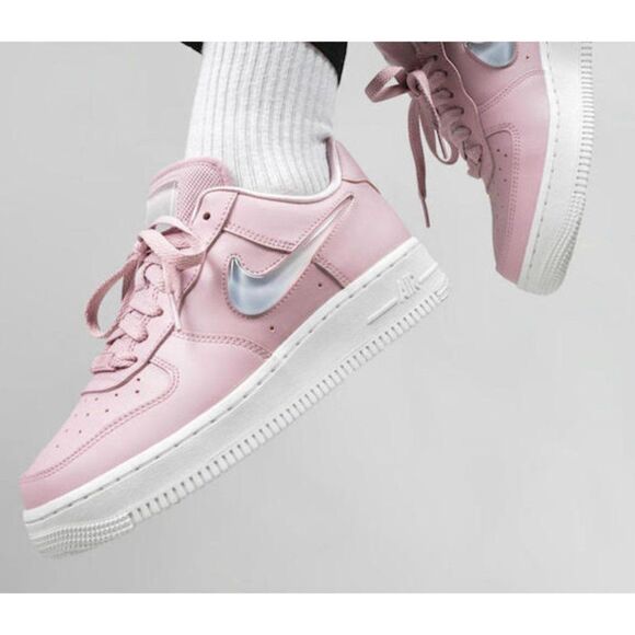 Nike Air Force 1 Low '07 SE PRM' Sneaker Lavender Light Purple AH6827 Size 6.5 - Picture 2 of 8